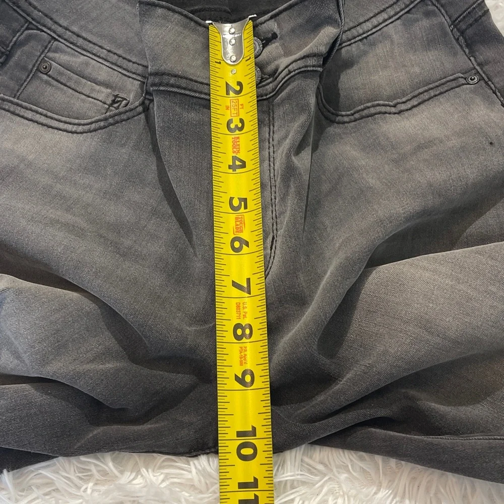 Wallflower Skinny FLIRTY CURVY HIGH RISE  Women's Charcoal High-Rise Jeans 9